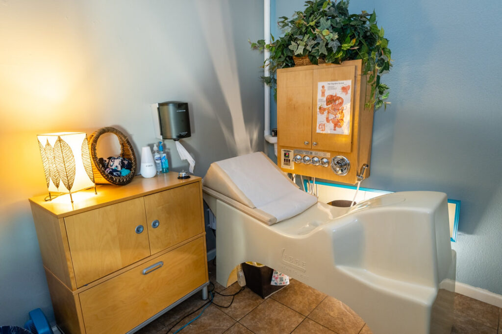https://www.livingwatercolonicinstitute.com/libbe-equipment.html